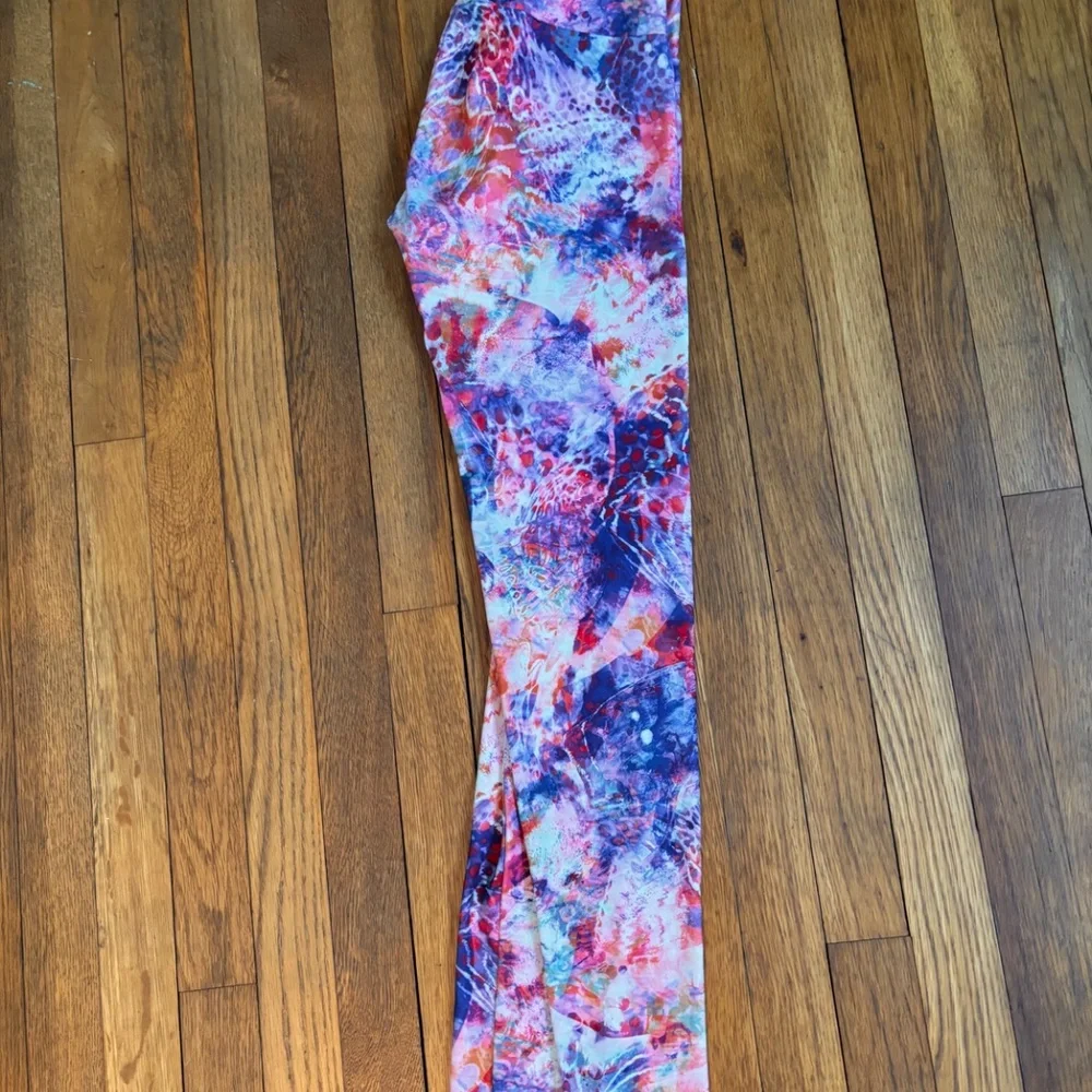 Onzie Multicolor Leggings - Picture 2 of 6